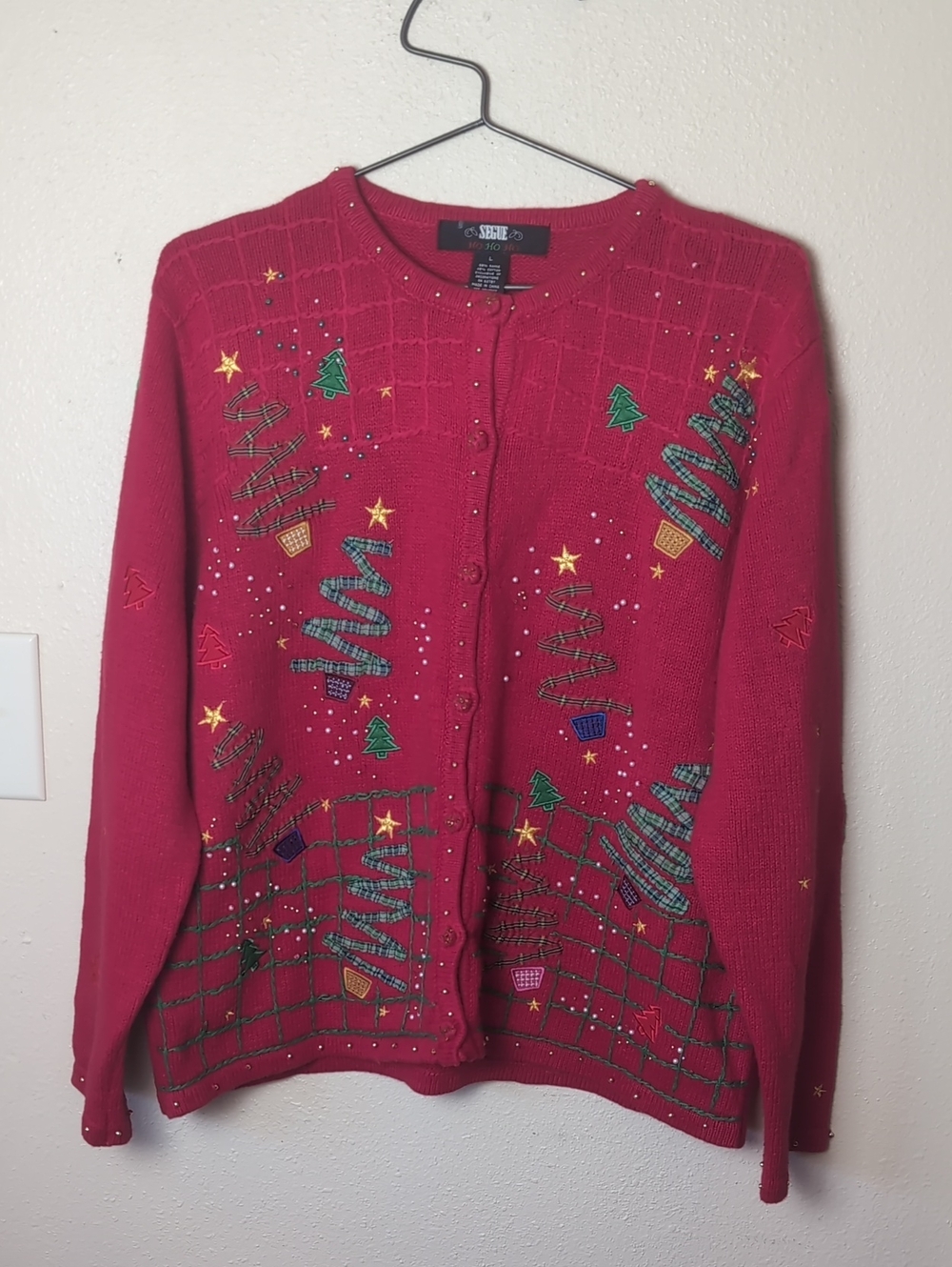 Red Christmas Tree Embroidered Button-Up Sweater L